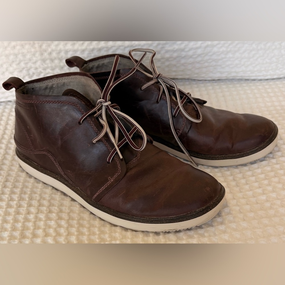 Merrell chukka boots, Women’s size 9.5